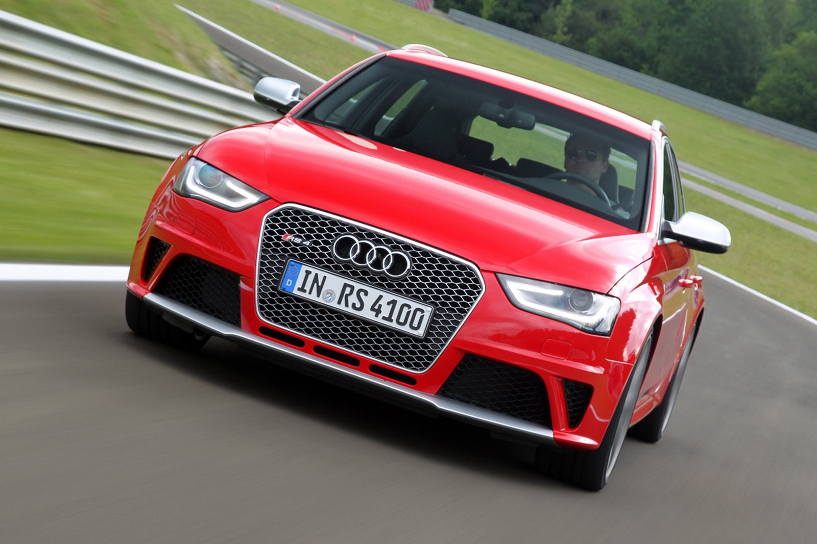 audi-rs4-avant-galerija