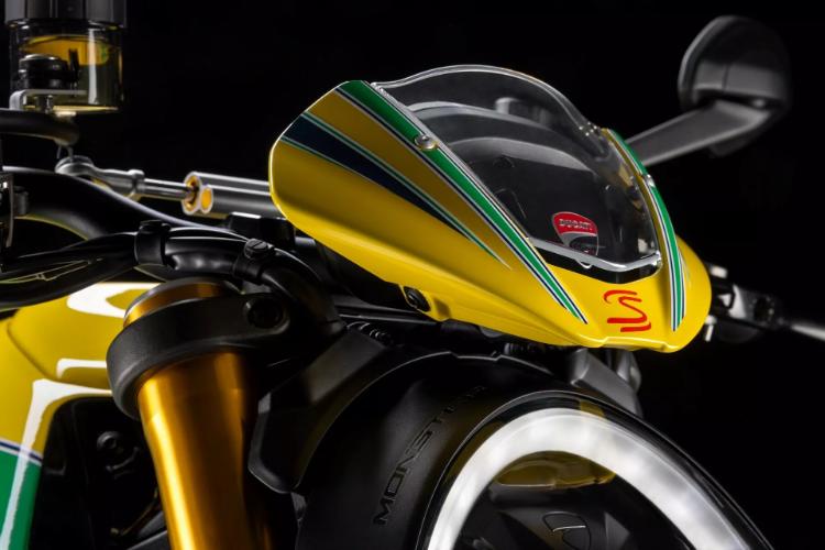 ducati-monster-senna-predstavljen-kao-omaz-trkackoj-legendi-21