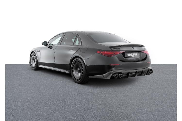 brabus-predstavlja-novu-kolekciju-baziranu-na-mercedes-amg-s-63-e-performance-87