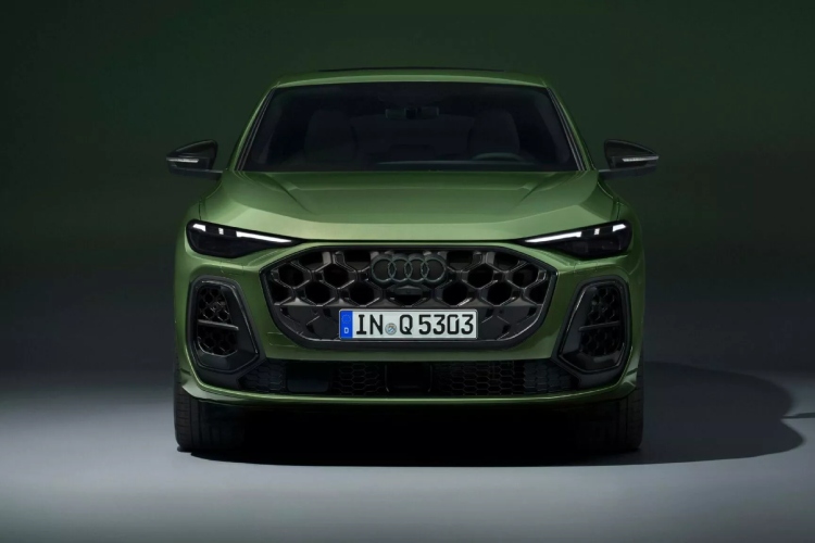 novi-audi-2025-audi-q5-sportback-15