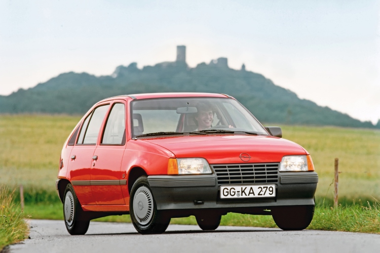 opel-kadett-proslavlja-svoj-cetrdeseti-rodendan-8