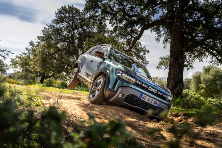 recenzija-dacia-duster-2024-da-li-je-i-dalje-kralj-pristupacnih-suv-modela-10