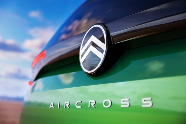 new-c5-aircross-concept-1