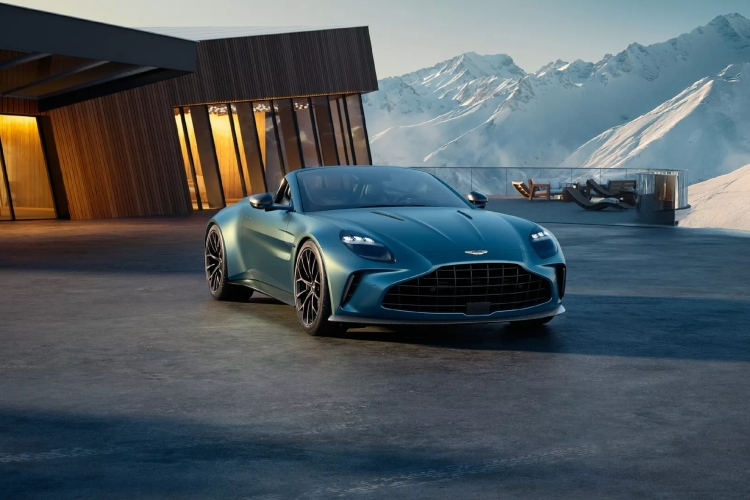 2025-aston-martin-vantage-roadster-elegancija-na-tockovima-sa-656-ks-9