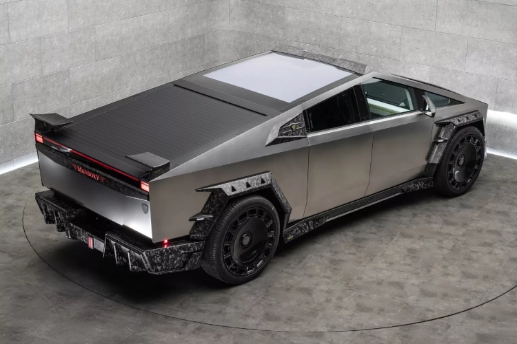 mansory-tesla-cybertruck-elongation-11