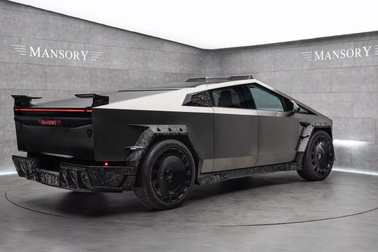 mansory-tesla-cybertruck-elongation-12